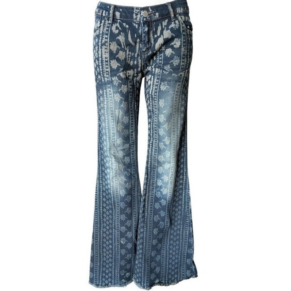 Free People Bali Mantra Batik Print Flare Jeans Raw Hem Size 29 OB413345